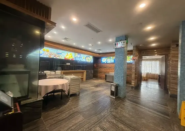熟食区分餐台